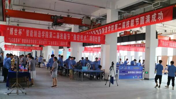 ��������WԺ�ڶ��ü��ܹ��A�M�Y��