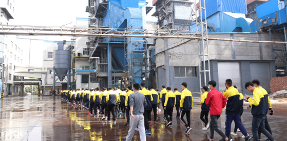 臨沂電力學校學生進電廠實訓 臨沂電力學校學生進電廠實訓