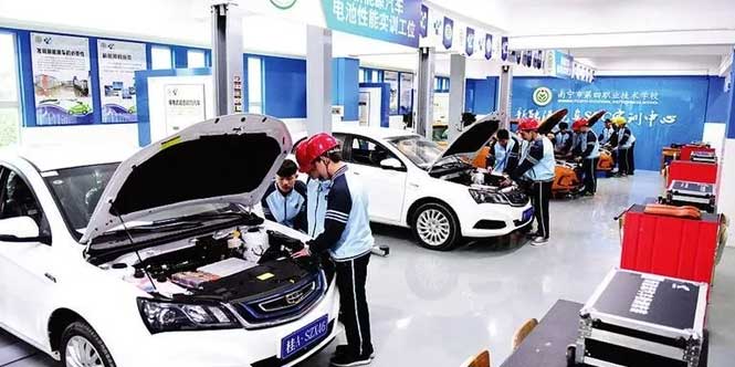 汽車檢測與維修 汽車檢測與維修