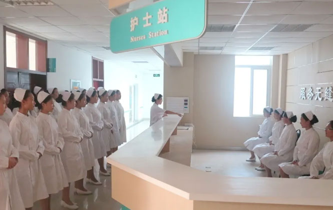 青島衛(wèi)生學(xué)校護(hù)理專業(yè) 青島衛(wèi)生學(xué)校護(hù)理專業(yè)