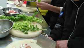 廚師班刀法訓(xùn)練