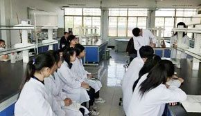 生物制藥實(shí)驗(yàn)教學(xué)